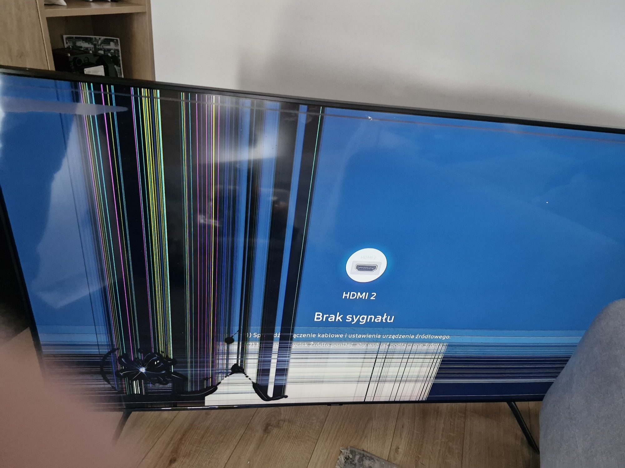 Telewizor Samsung UE65TU7002k uszkodzona matryca