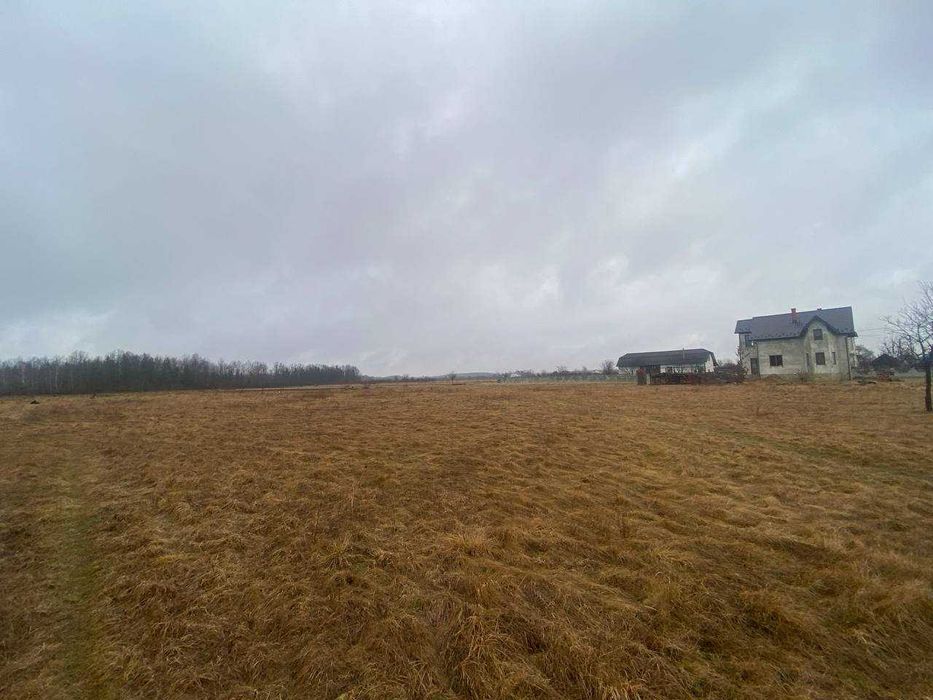 Продається земельна ділянка під будівництво