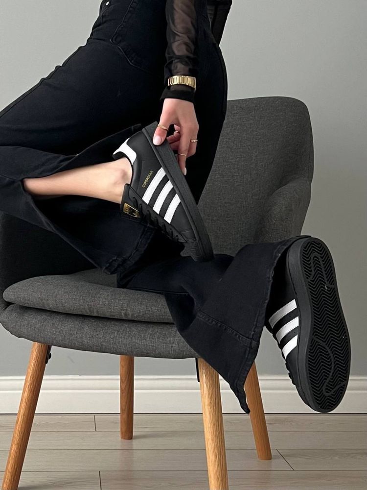 Жіночі кросівки Adidas Superstar Black