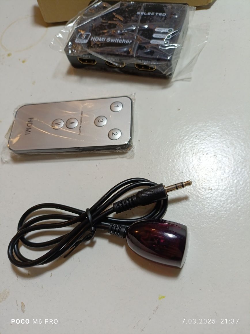 Przełącznik swither 3-port HDMI  z pilotem