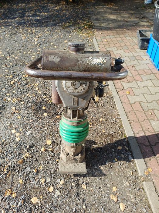 Ubijak. Stopa Wacker BS 60Y