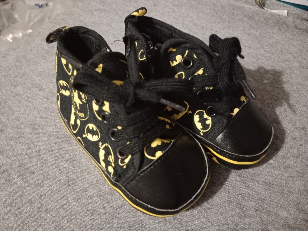 Buty niemowlęce BATMAN niechodki