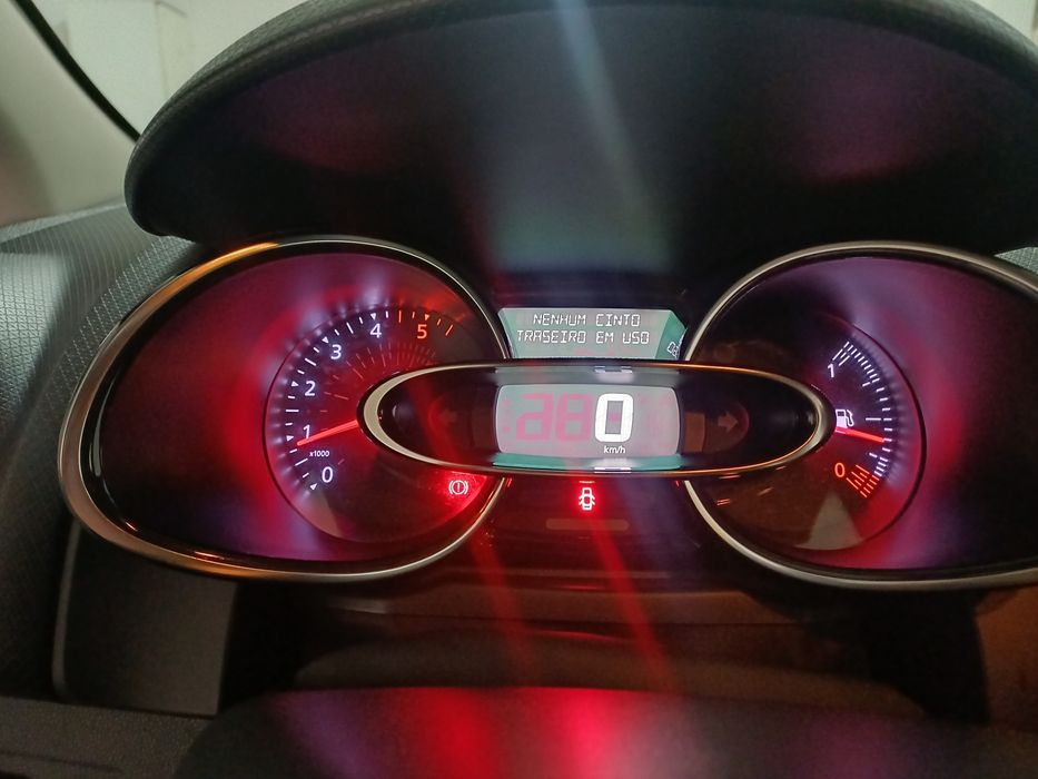 Renault Clio 1.5 Dci Limited 90cv 5p