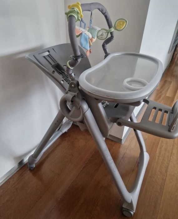 Cadeira de papa poli magic relax -chicco