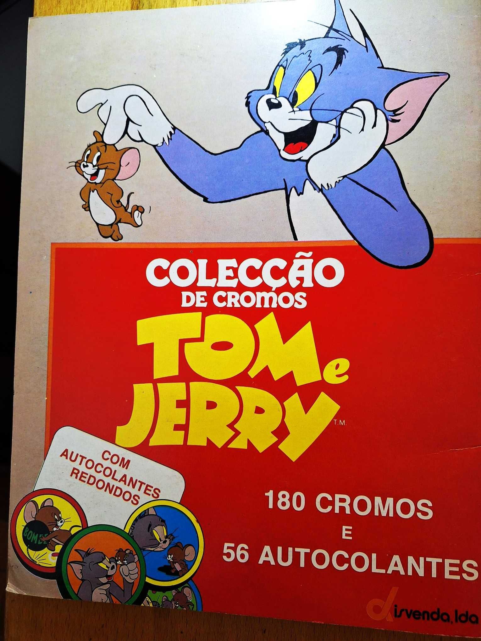 Caderneta com 180 cromos Tom e Jerry, completa