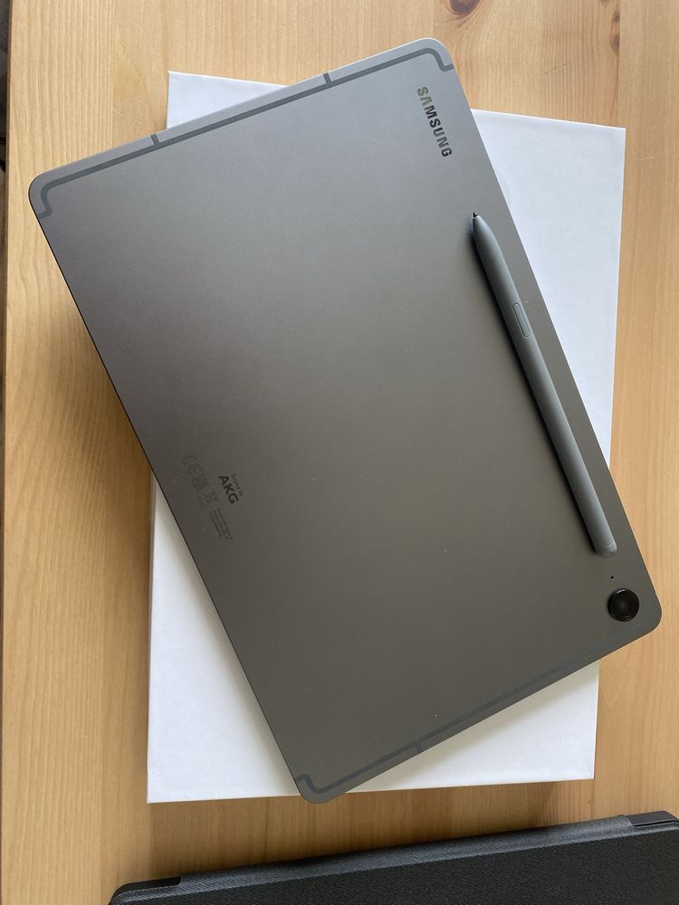 Samsung tab s9 FE SM x510 8/256 zamiana