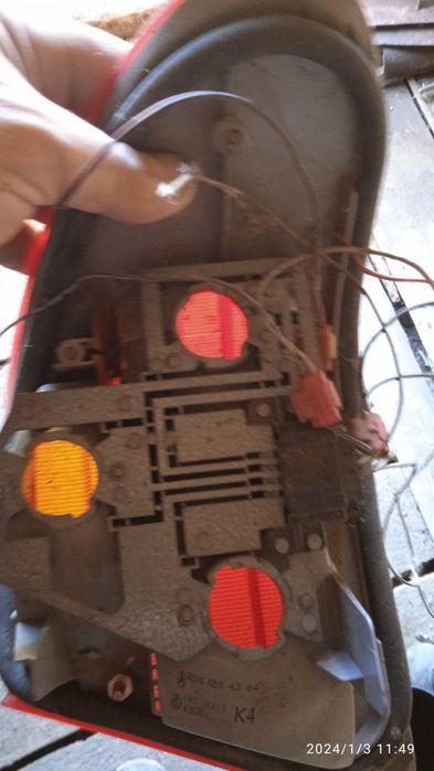 Задні фонарі Мерседес