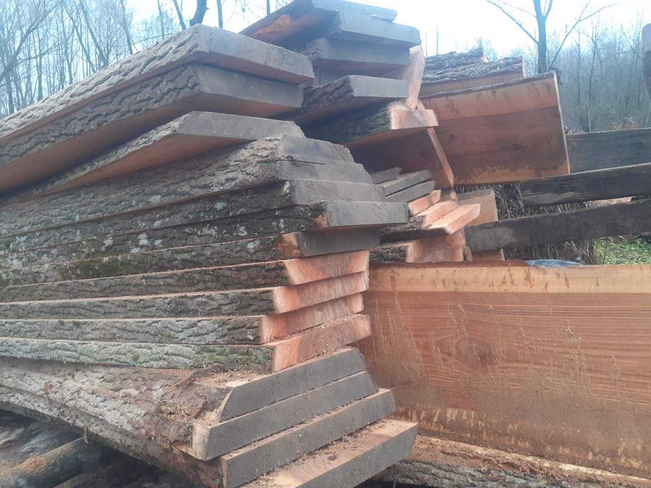 Добрий день.Подам дошку ясеня.ДОШКА СИРА.