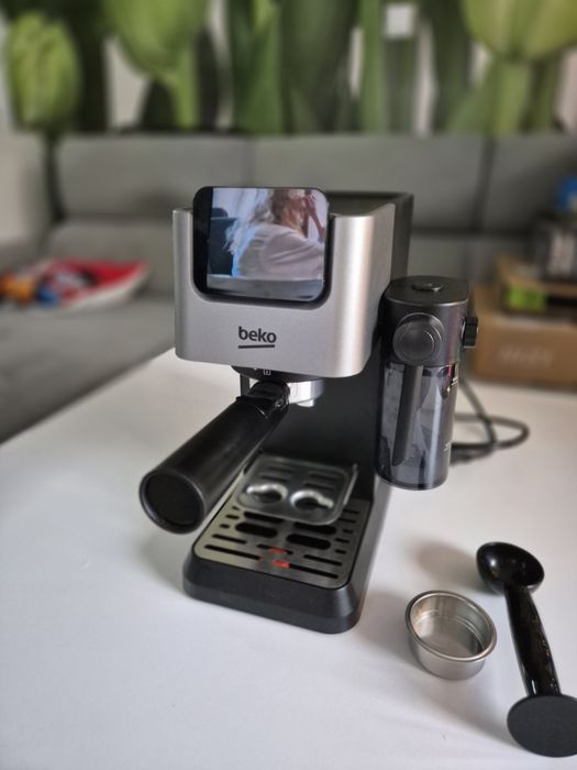 Ekspres do kawy BEKO CEP 5304X