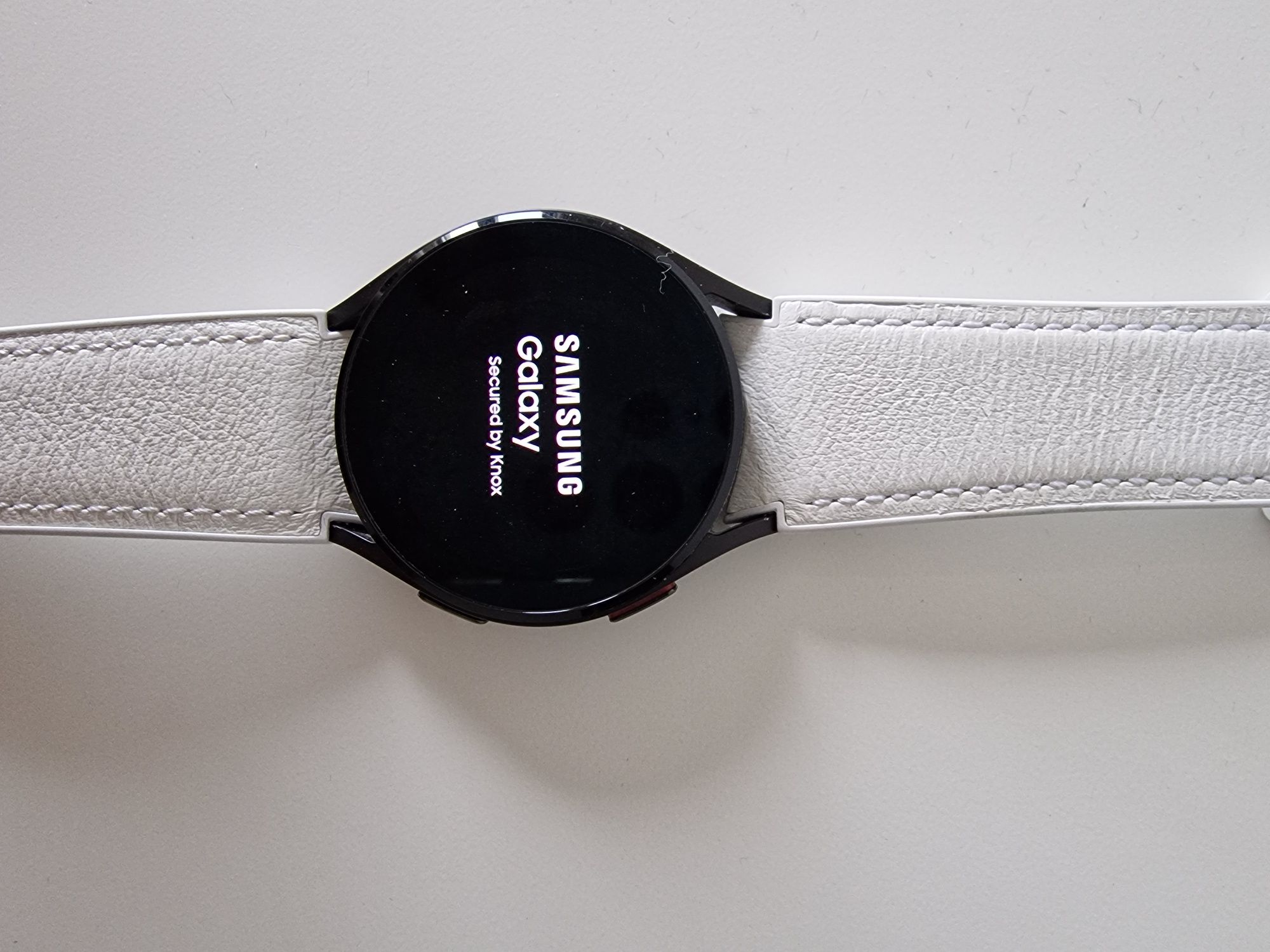 Samsung Galaxy Watch 4 como novo