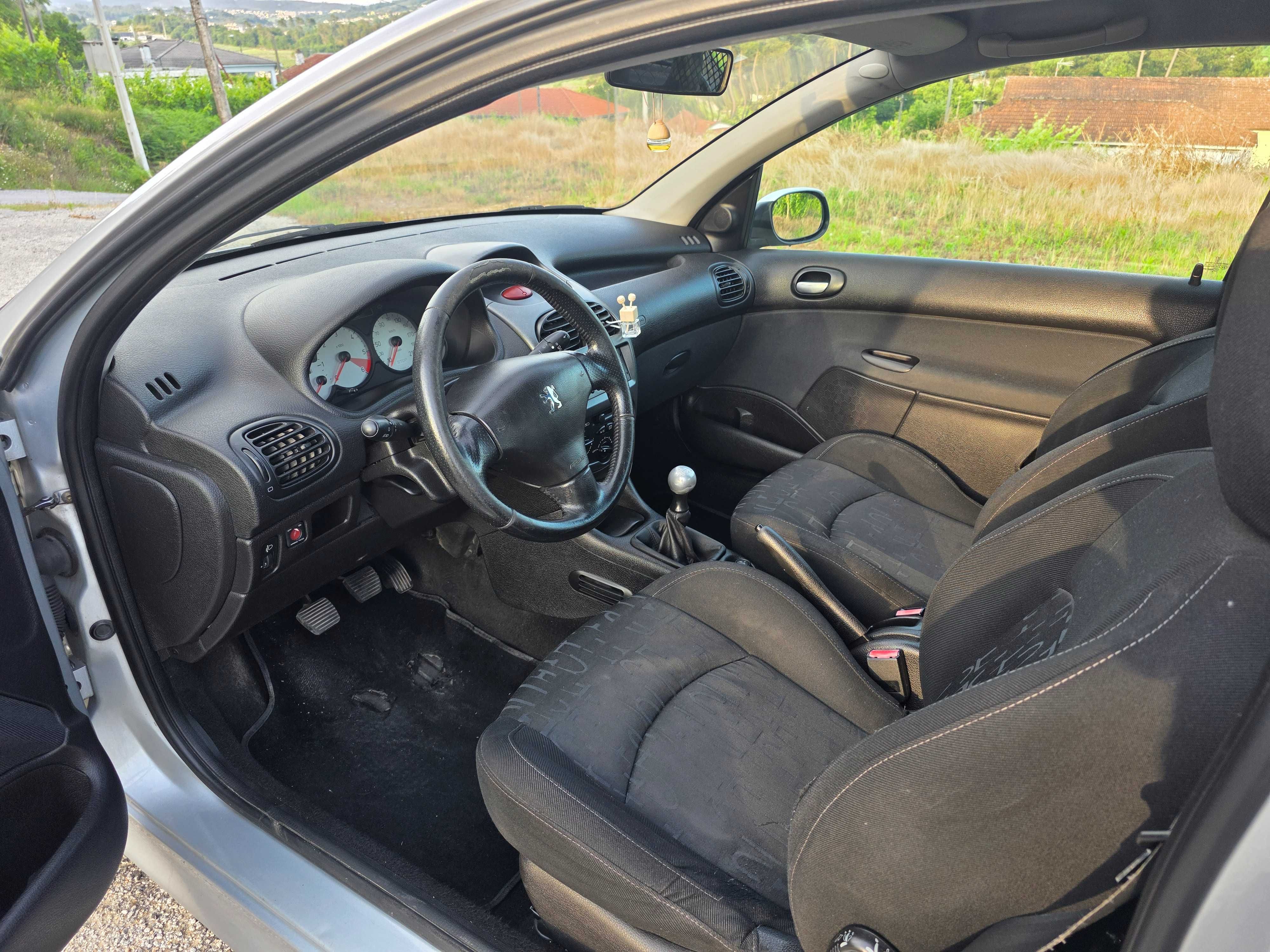 Peugeot 206 1.6hdi 110cv