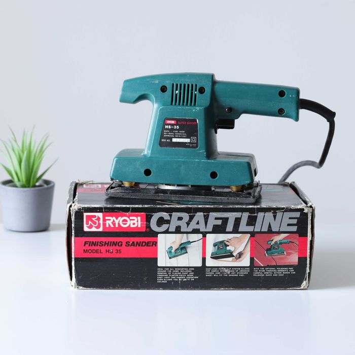 Lixadora RYOBI HS-35