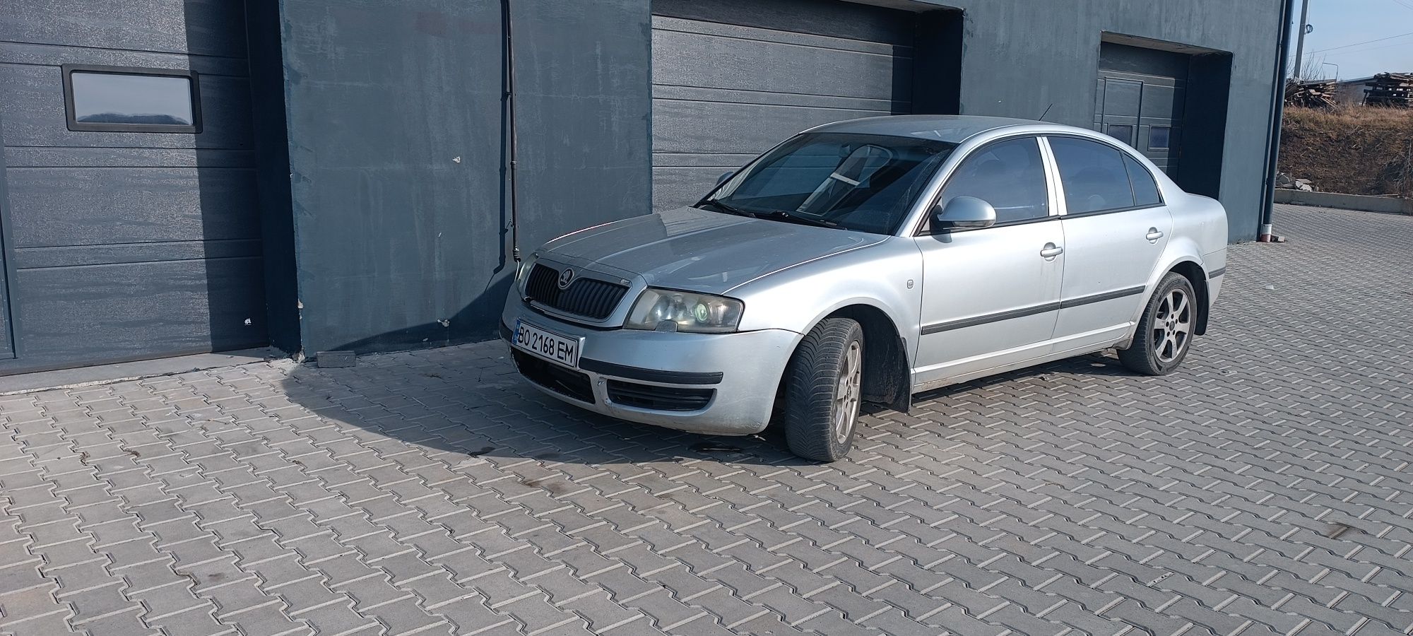 СуперБ 1 2008року