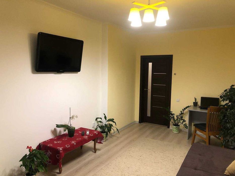 Оренда 1-кімнатної квартири по вул. Під Голоском