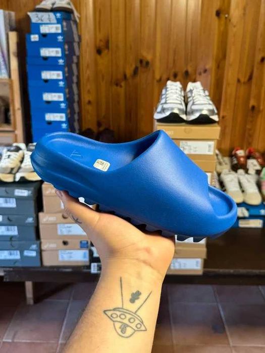 adidas Yeezy Slide R.46