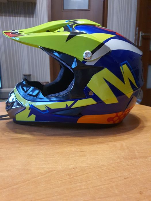 Kask rowerowy,motocyklowy,qadowy.