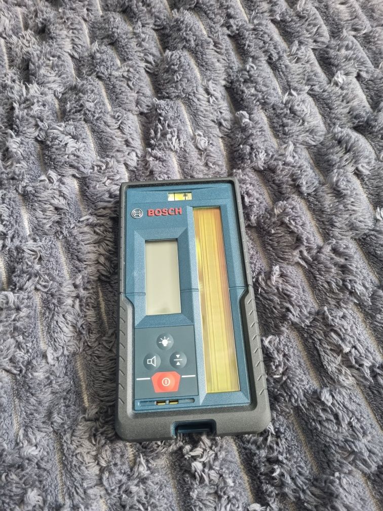 Продам лазерний приймач BOSCH LR45