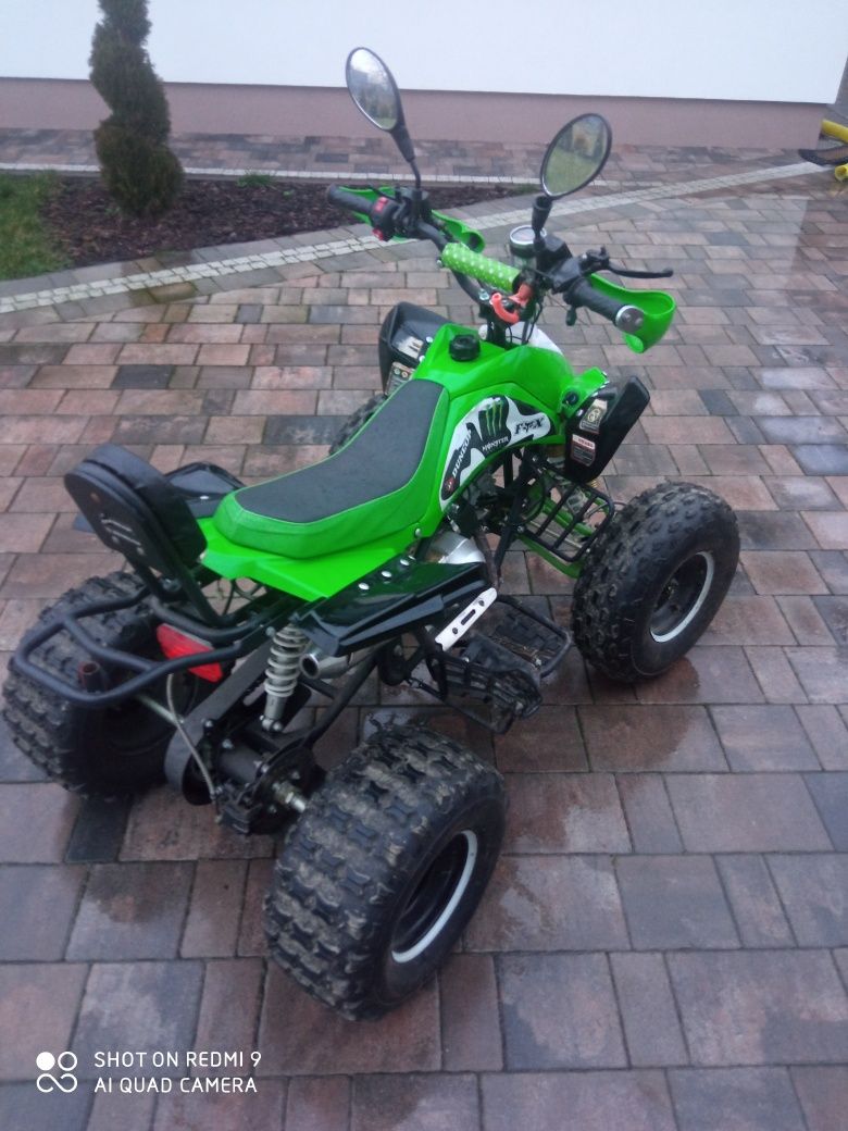 Quad 125.  3+r jak nowy