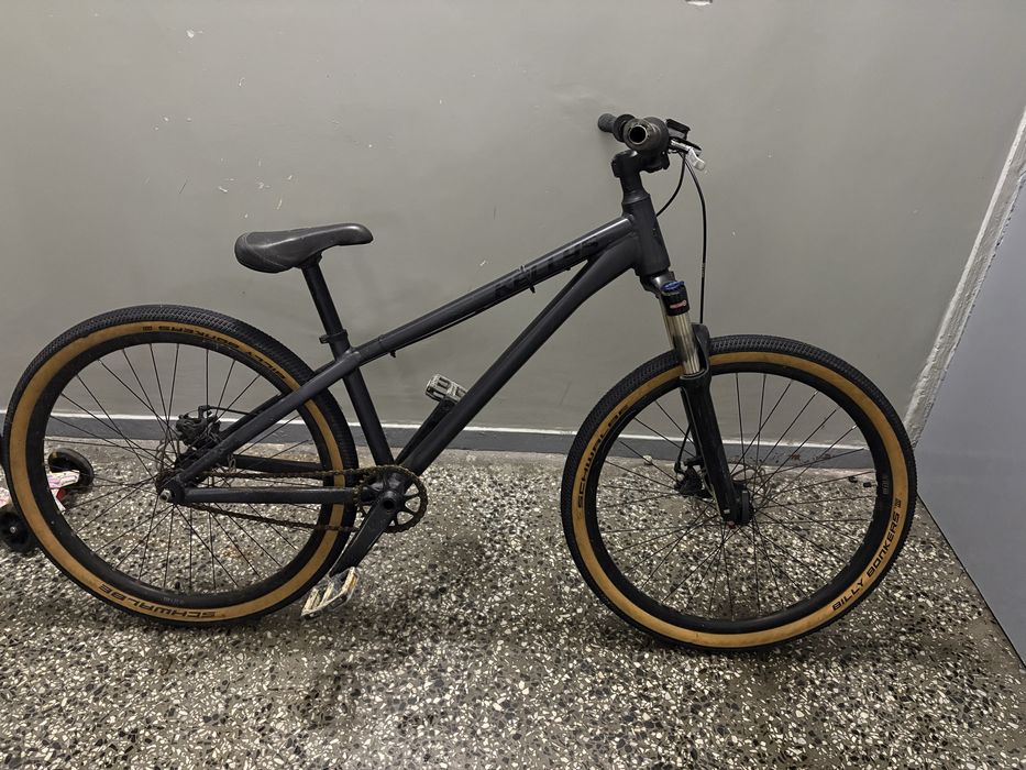 Dirt kellys whip 30 stan dobry