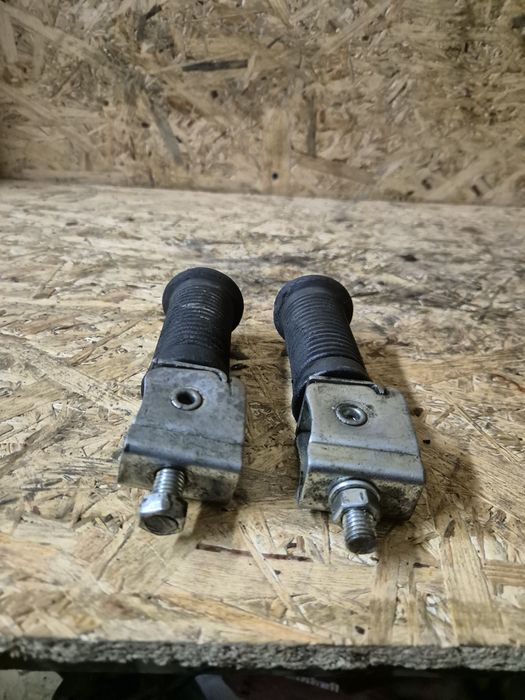 Podnózki pasażera  mz etz 150