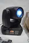Profesjonalna lampa sceniczna Ruchoma głowa ZQ02021 oświetlenie DMX512