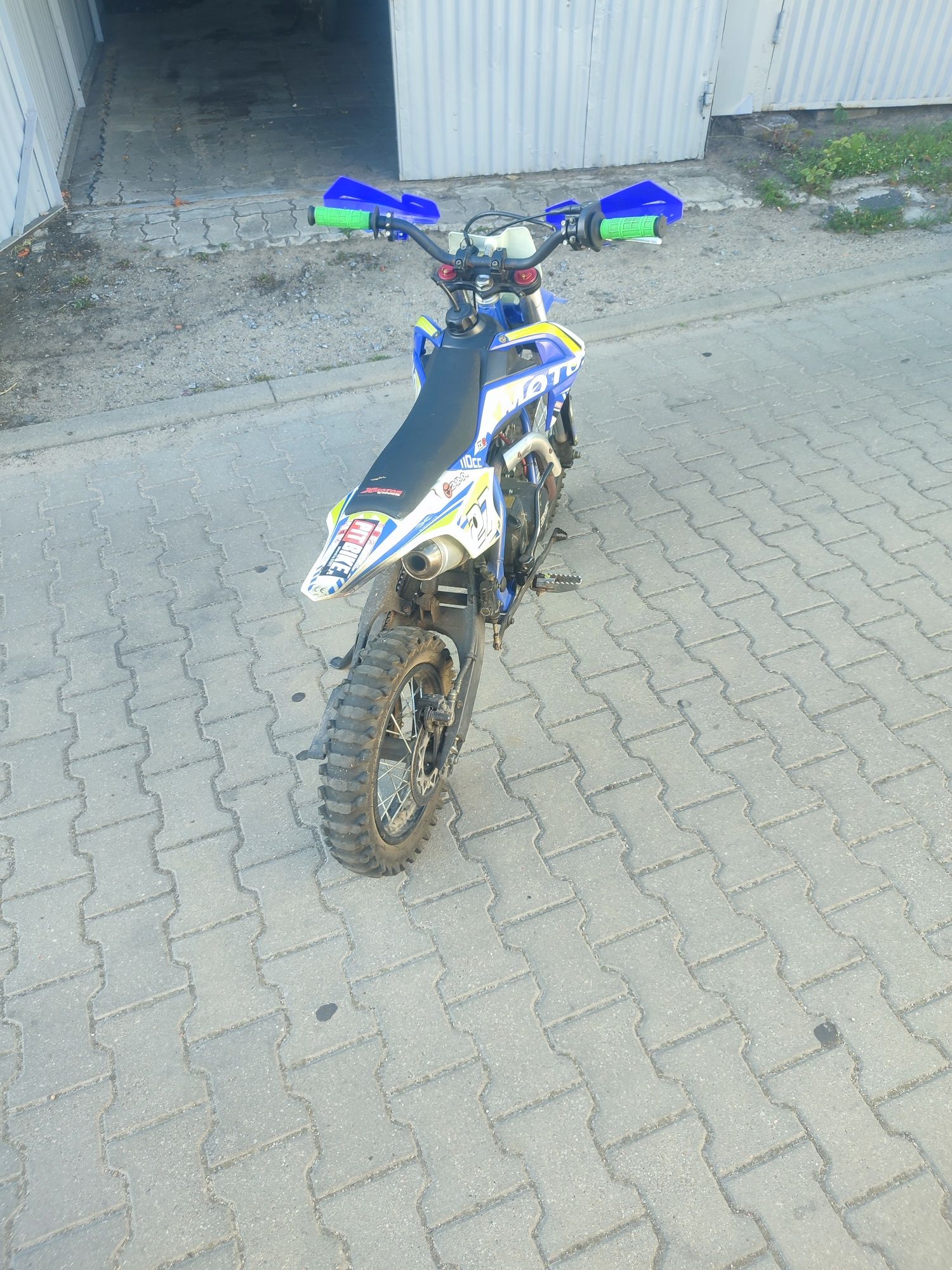Cross Xmotos xb-27 pojemność 110