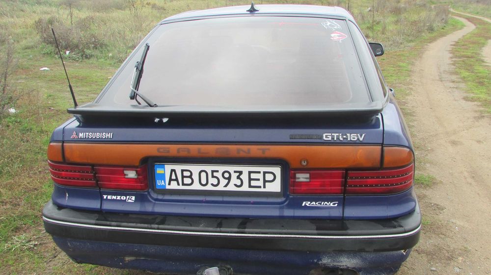 Mitsubishi Galant VI • 1989 рік • 2.0 бензин • Механіка