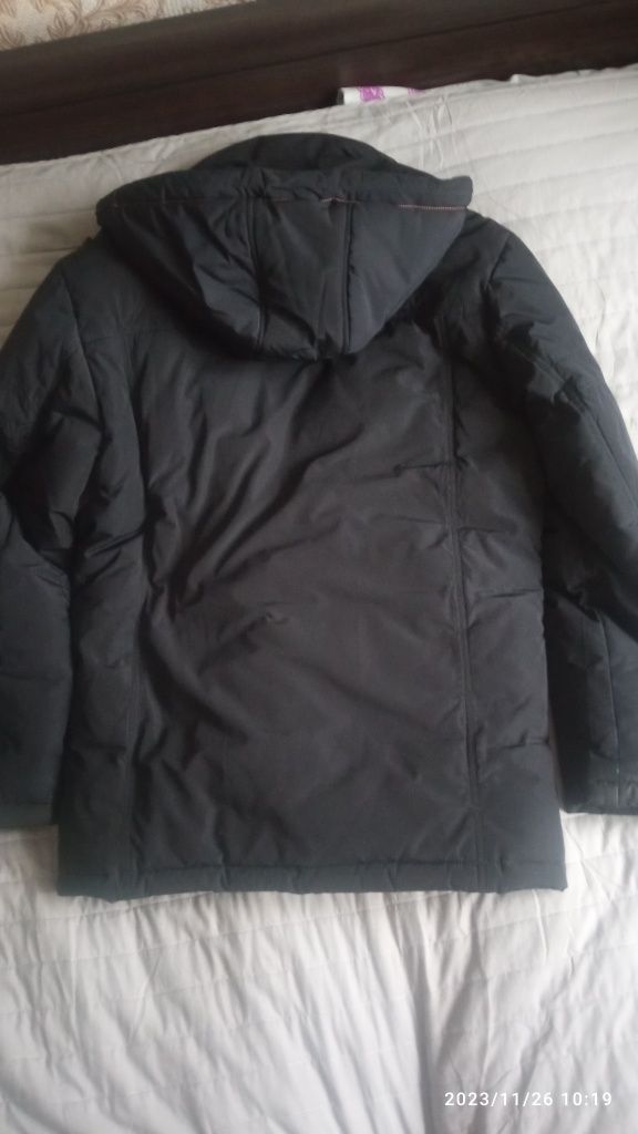 Зимова куртка 52 розмір