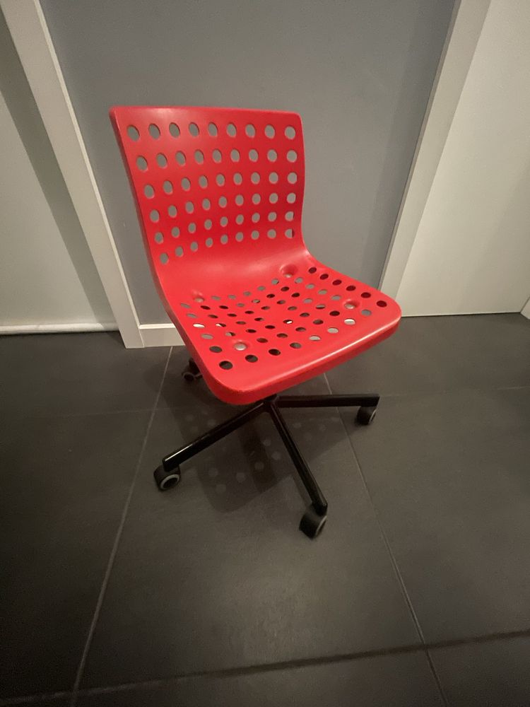 Ikea SKALBERG krzeslo obrotowe