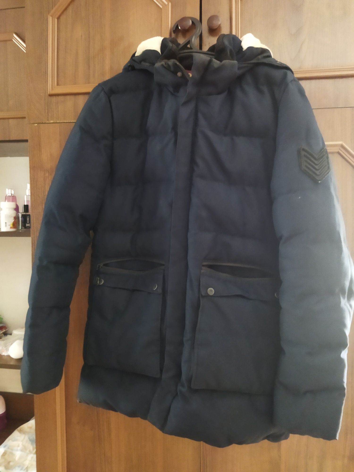 Зимова куртка чоловіча