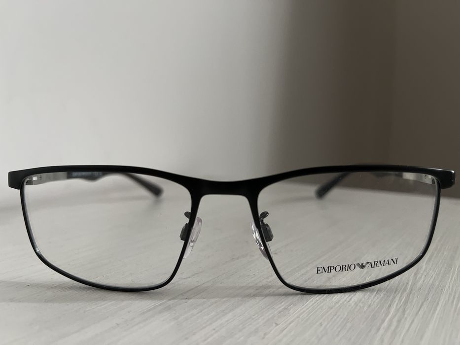 Oprawki marki Emporio Armani