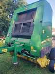 Prasa John deere 592