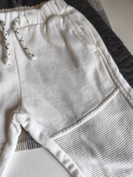 2 calças C&A 18-24 meses