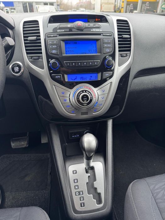 Hyundai IX20, АВТОМАТ, 1.6 бензин MPI