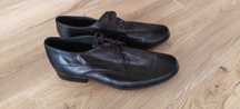 Eleganckie buty chłopięce, pantofle