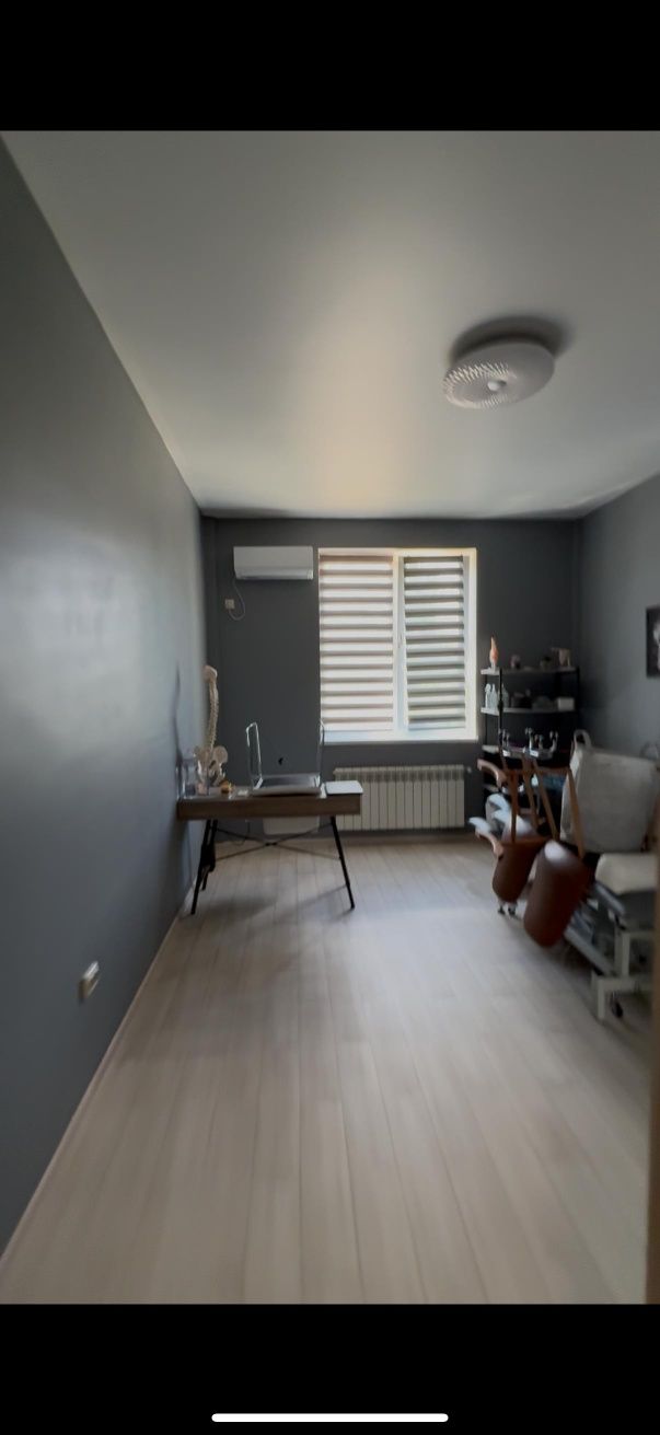 Оренда комерційного приміщення — 42 м², 1 поверх, 10-та Фонтана