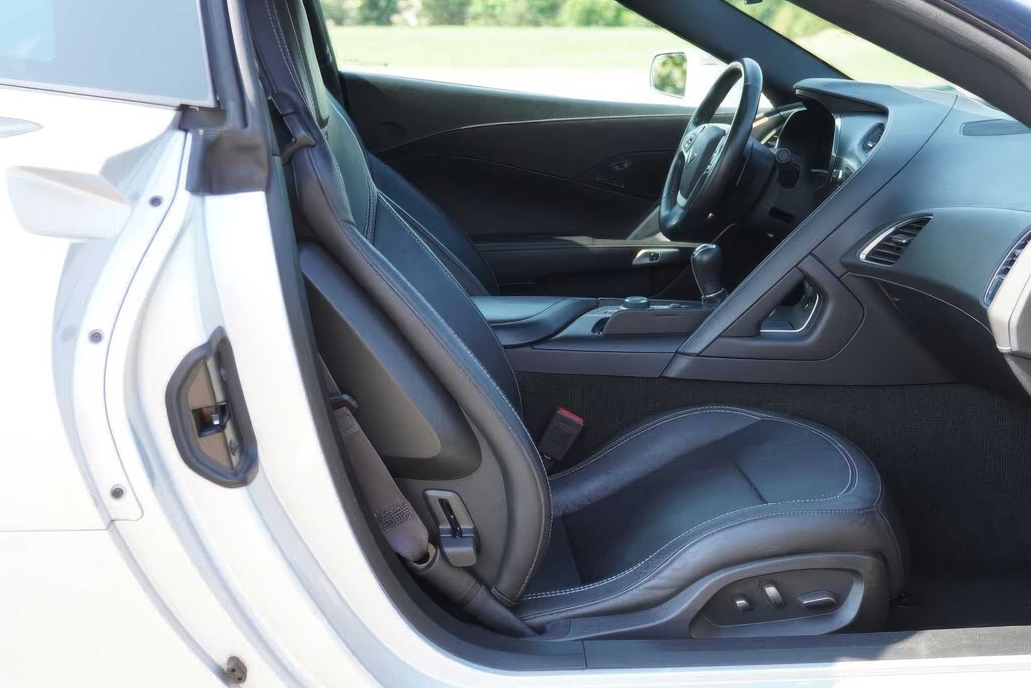 2014 Chevrolet Corvette Stingray Z51 3LT Coupe