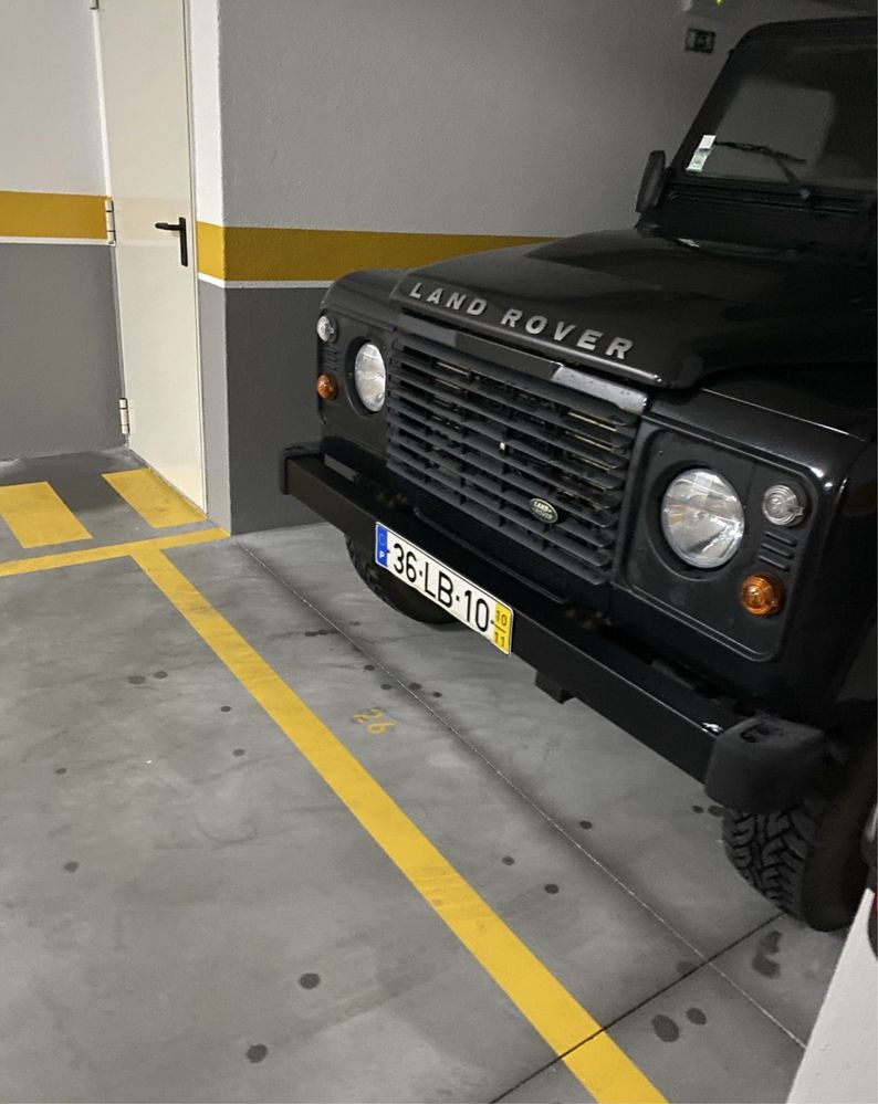 Defender 90 Black Edition