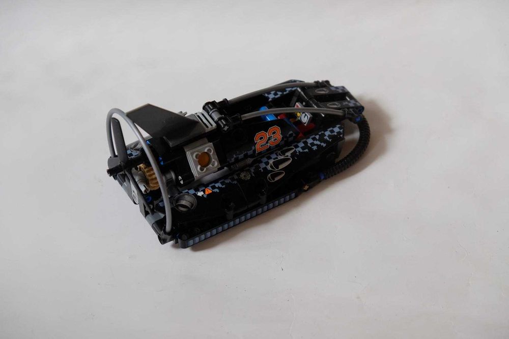 Lego Technic - 42002 - poduszkowiec, samolot