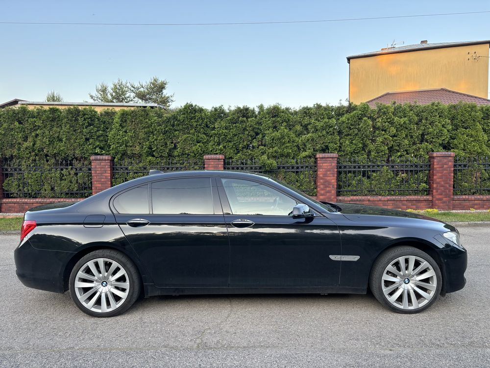 BMW Seria 7 F01 740D 306KM 2011r MPakiet xDrive Comforty ZADBANY