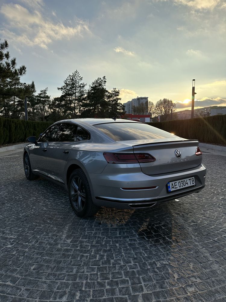 Продам VW Arteon 2.0 TDI