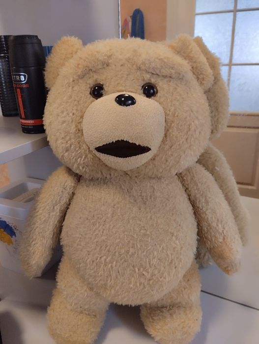 Игрушка медведь Тед ted из фильма  третий лишний