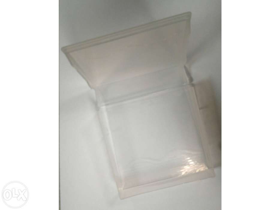 Caixas em Plástico 11cm x 11,5 cm x 2,8 cm