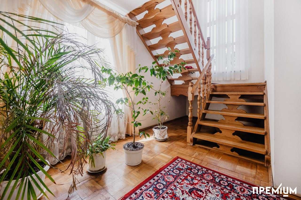 Продаж будинку смт. Гоща