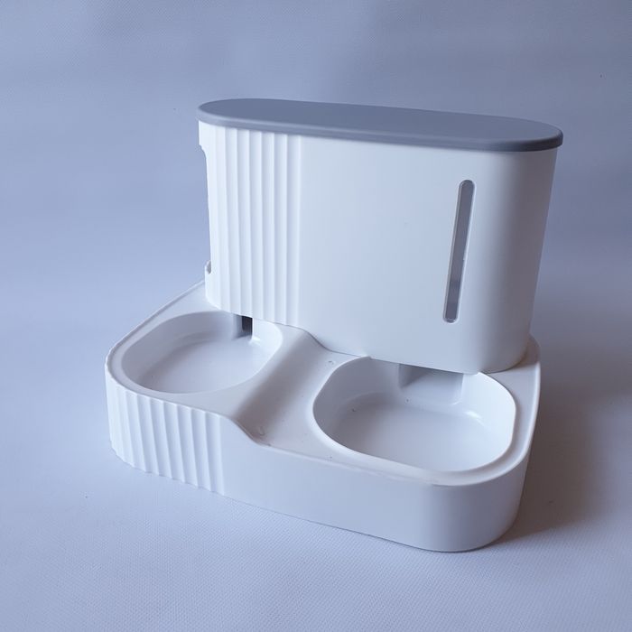 Поилка для котов