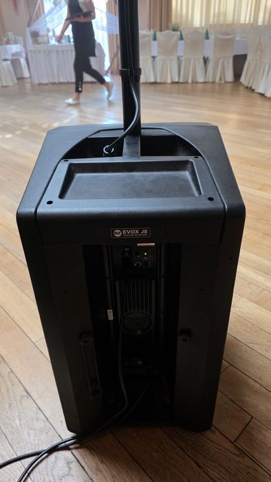 RCF Evox J8 kolumny DJ zespół 2szt