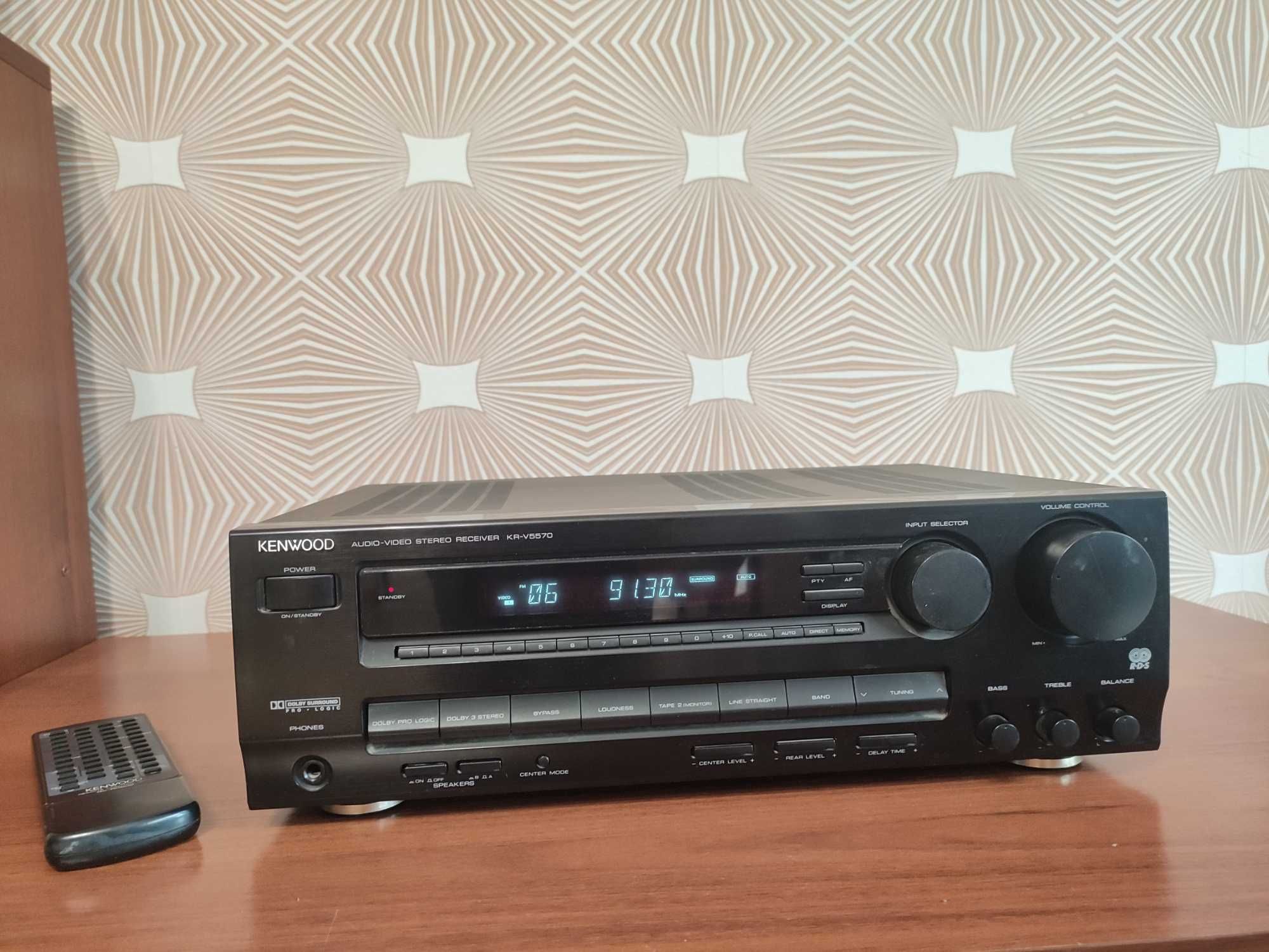 KENWOOD KR-V5570 amplituner
