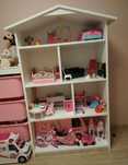Domek regał dla lalek Barbie