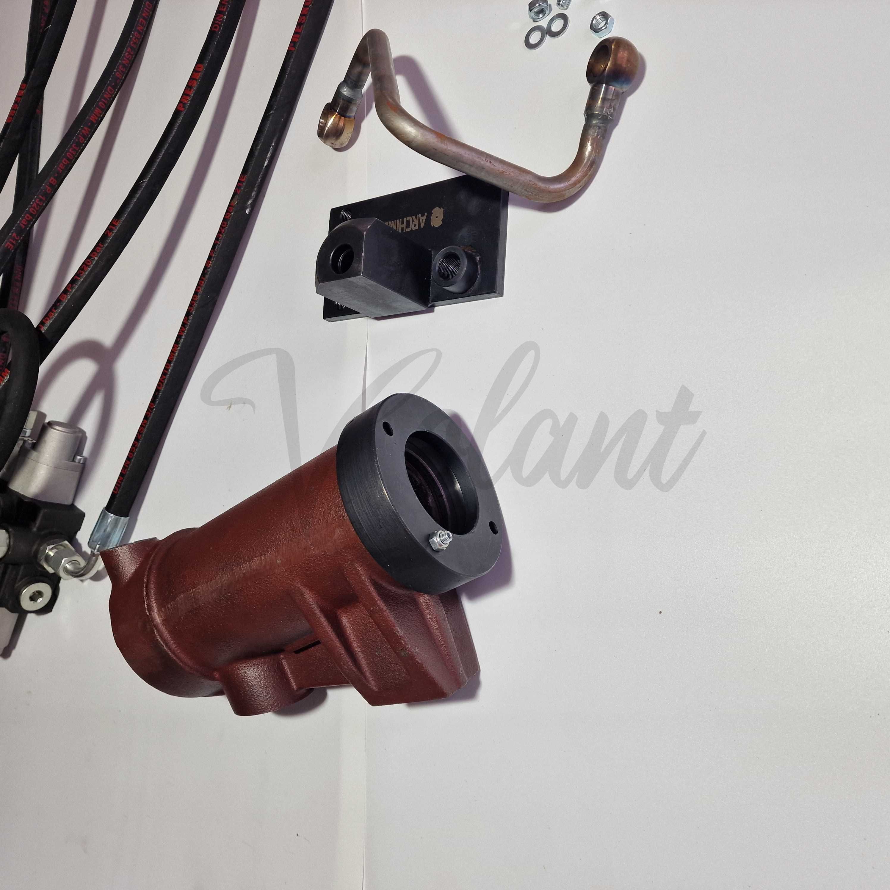 Rozdzielacz Hydrauliczny 2 Sekcje C-360 Cylinder Z Nakrętka Zestaw