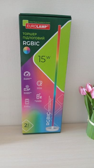 Торшер підлоговий